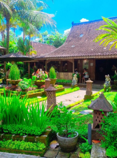 烏布激流泛舟→烏布皇宮→烏布傳統市場→祕密花園印尼特色餐