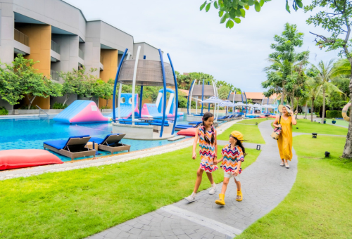 【2026 曼谷暑假親子團】五星海邊度假村、泳池PK賽、精彩遊船表演、野生動物園【團體旅遊五日】