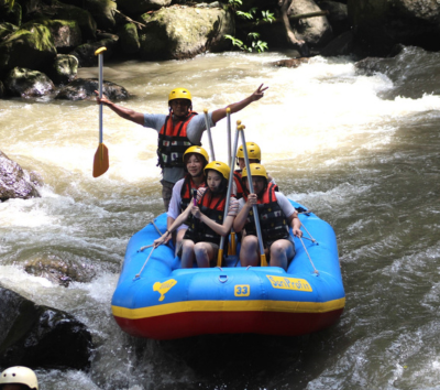 水陸二選一：阿漾河激流泛舟(含豬肋排簡餐) / Safari野生動物園(午餐園內自理)→阿雅娜渡假村Check In→義大利料理+招待冰淇淋